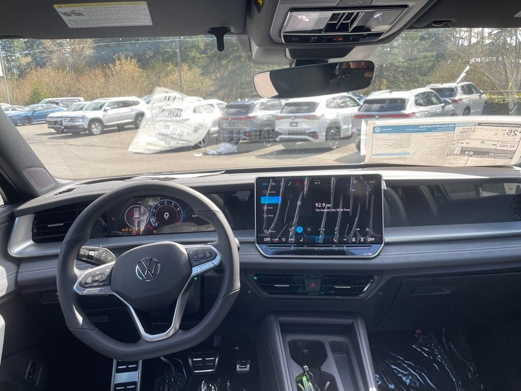 2026 Volkswagen Tiguan 2.0T SE R-Line Black