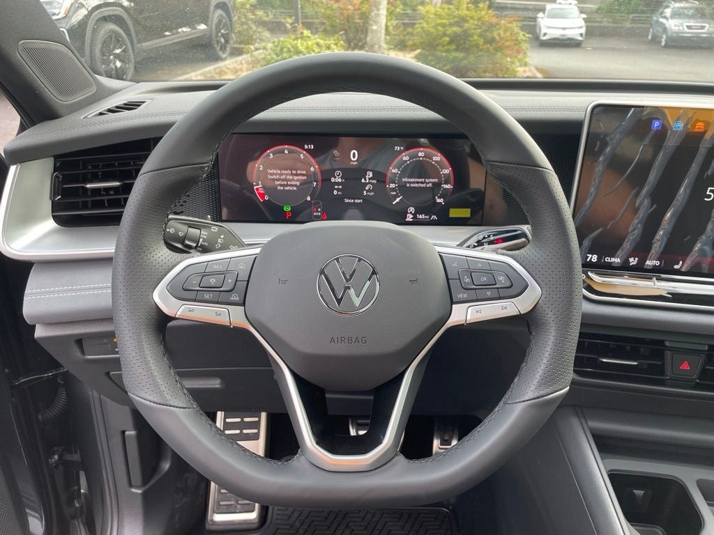 2026 Volkswagen Tiguan SE R-Line Black
