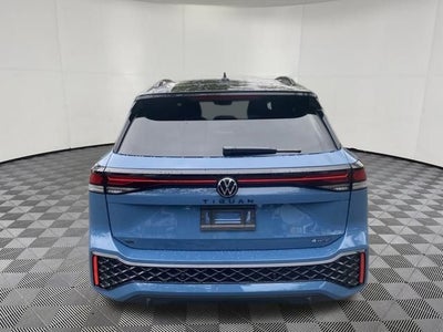 2026 Volkswagen Tiguan 2.0T SE R-Line Black