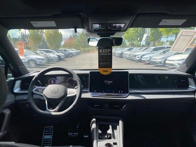 2026 Volkswagen Tiguan 2.0T SE R-Line Black