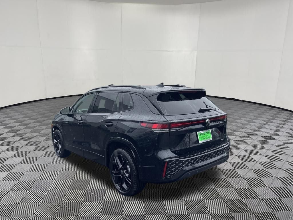 2026 Volkswagen Tiguan 2.0T SE R-Line Black