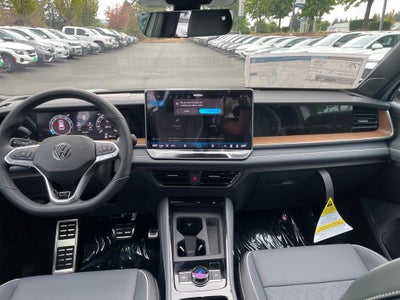 2026 Volkswagen Tiguan 2.0T SEL R-Line