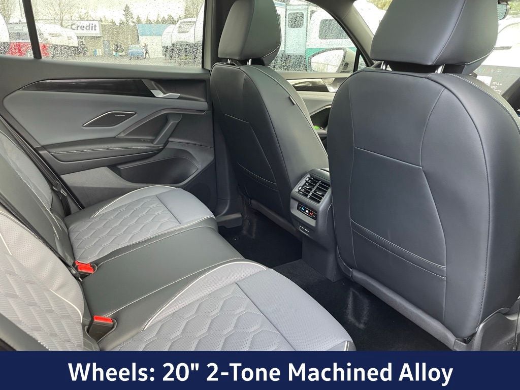 2026 Volkswagen Tiguan 2.0T SEL R-Line Turbo