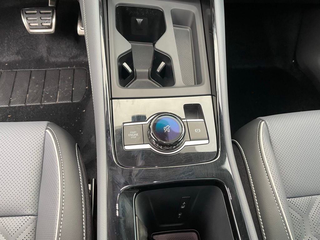 2026 Volkswagen Tiguan 2.0T SEL R-Line Turbo