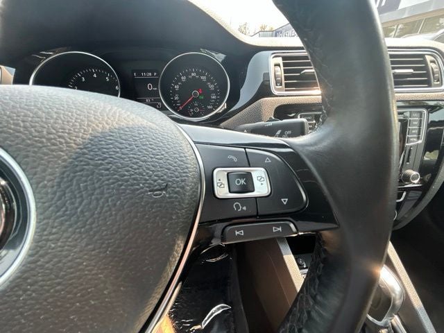 2017 Volkswagen Jetta 1.8T SEL