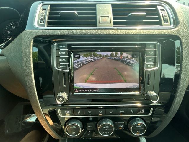 2017 Volkswagen Jetta 1.8T SEL