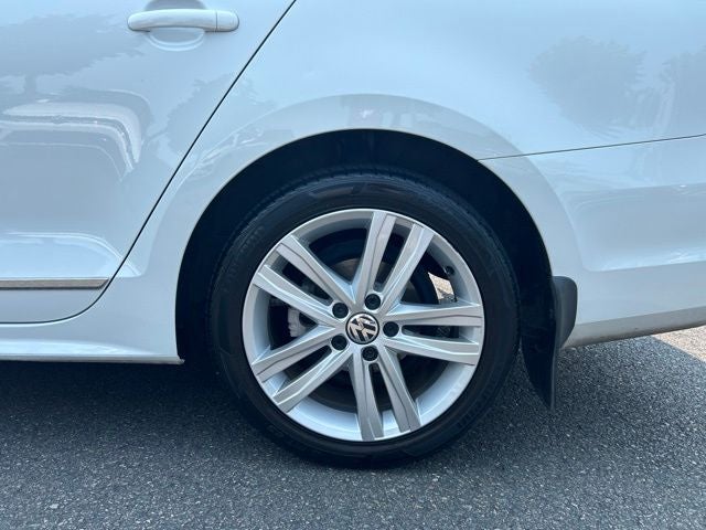 2017 Volkswagen Jetta 1.8T SEL