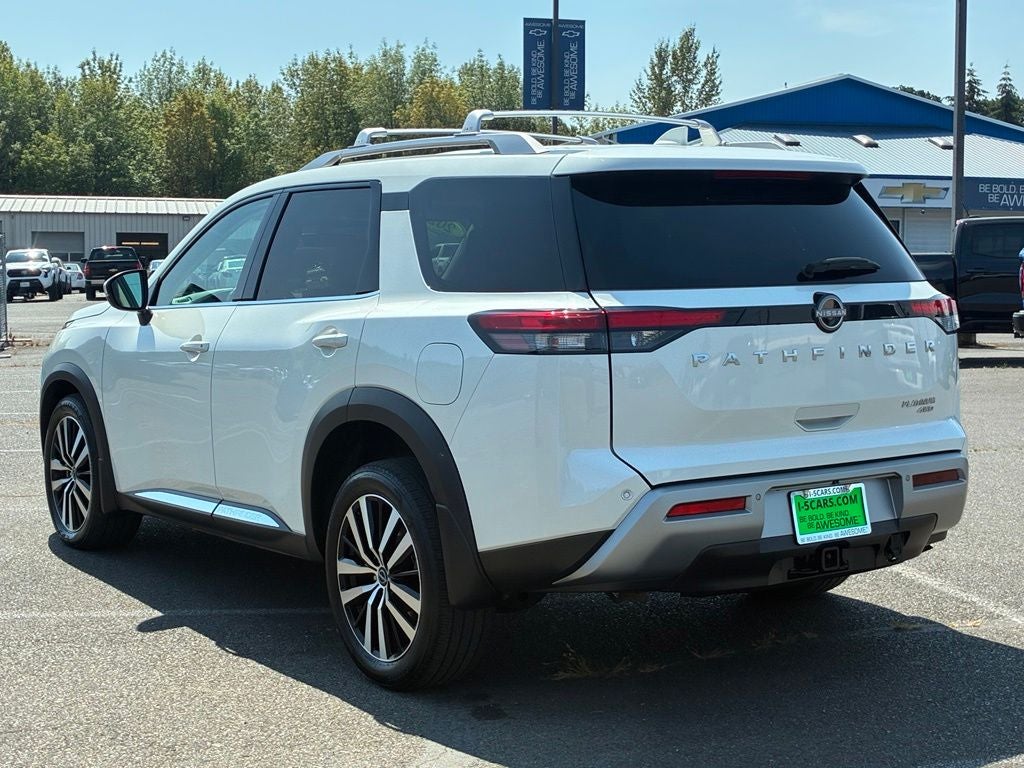2024 Nissan Pathfinder Platinum