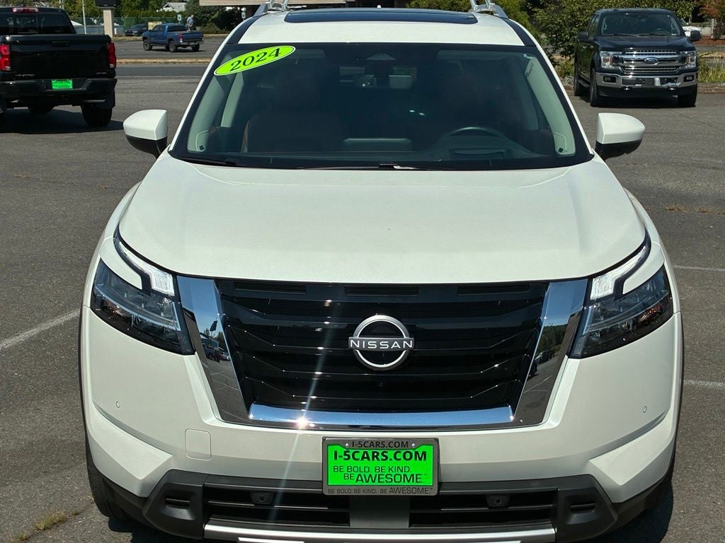 2024 Nissan Pathfinder Platinum