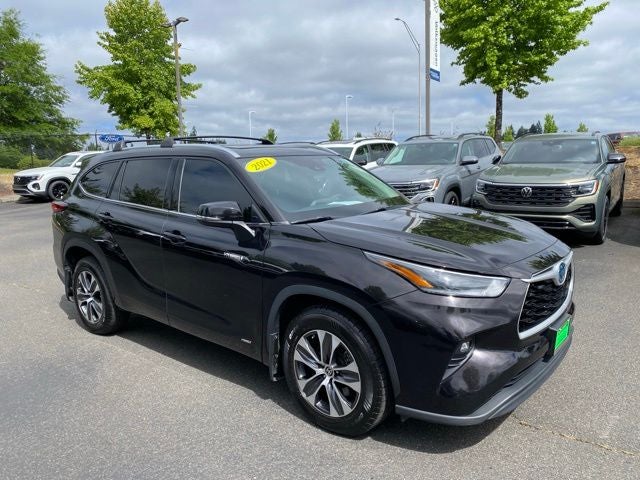 2021 Toyota Highlander Hybrid XLE
