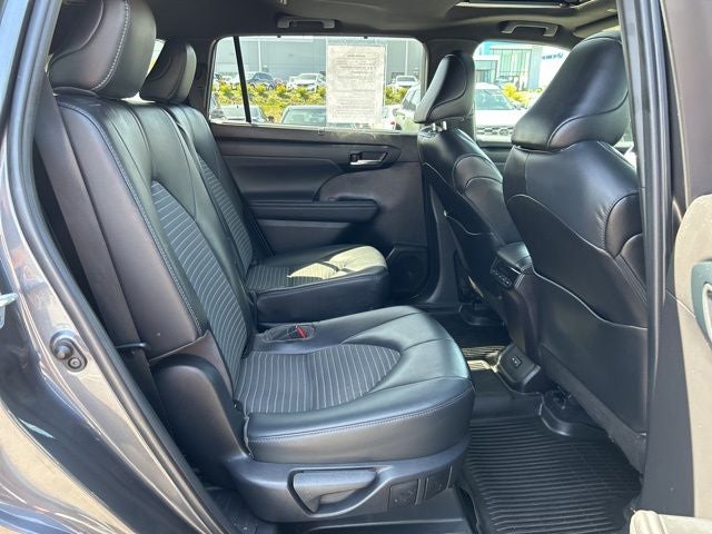 2022 Toyota Highlander XSE