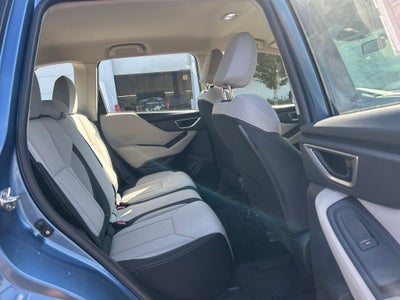 2023 Subaru Forester Base