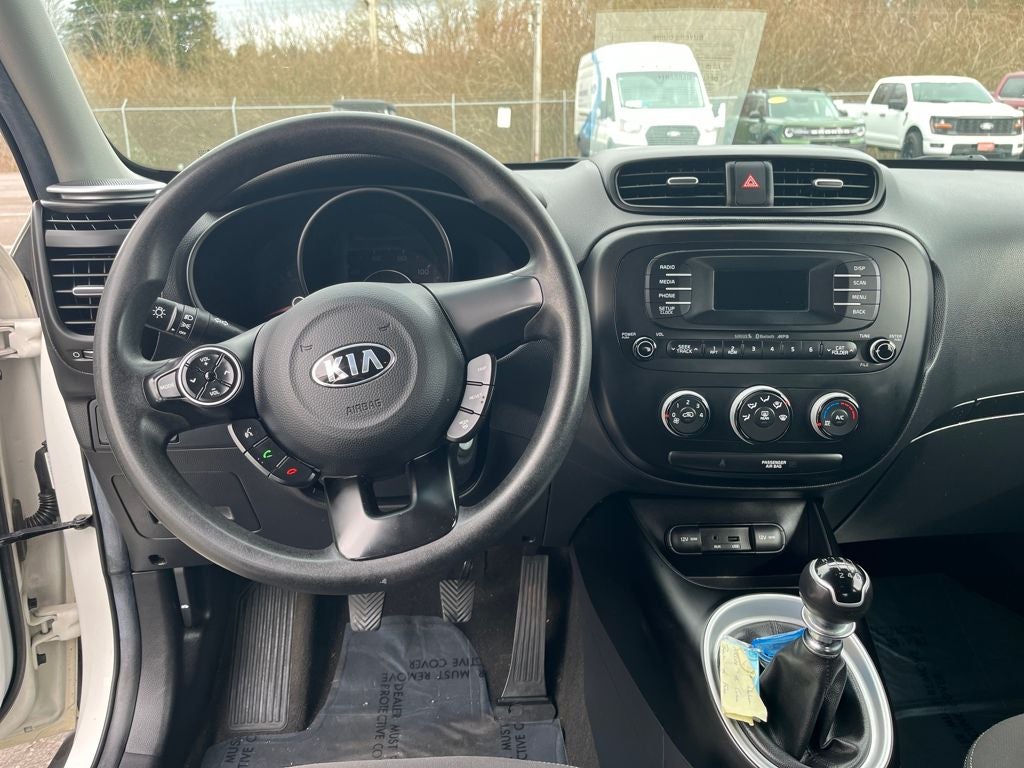 2015 Kia Soul Base