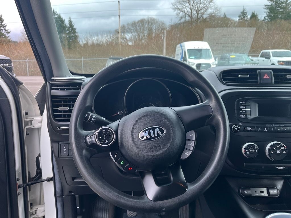 2015 Kia Soul Base