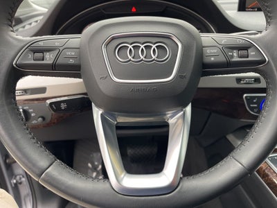 2019 Audi Q7 45 SE Premium Plus quattro