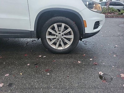 2018 Volkswagen Tiguan Limited 2.0T 4MOTION