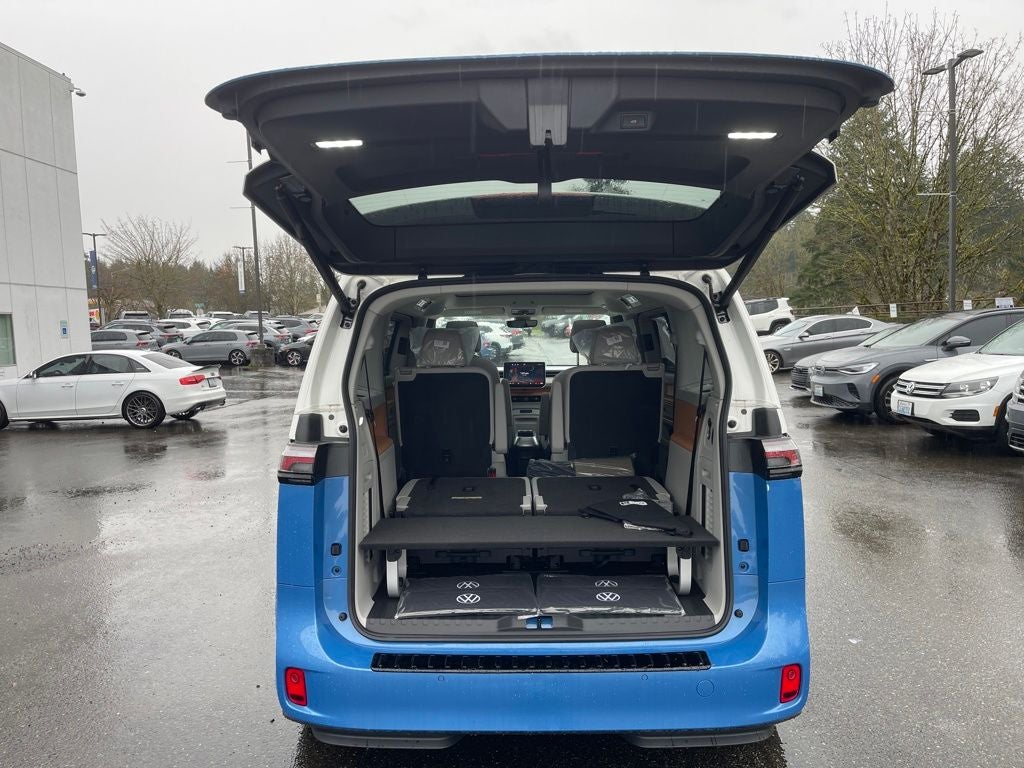 2025 Volkswagen ID. Buzz Pro S Plus