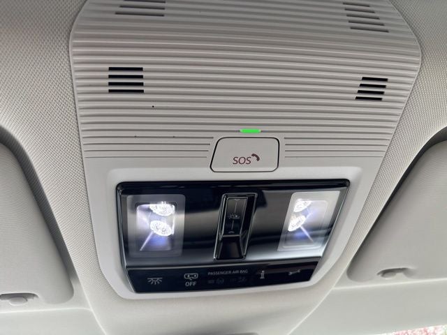 2025 Volkswagen ID. Buzz Pro S Plus