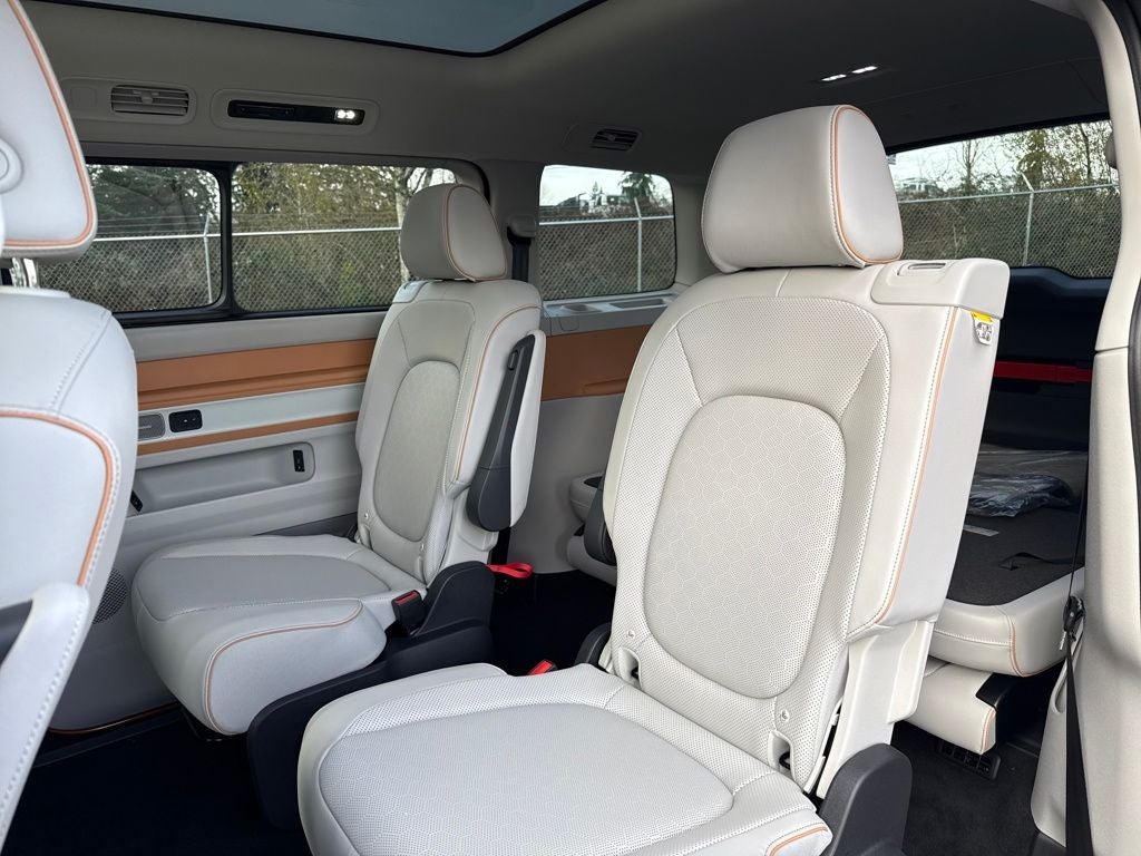 2025 Volkswagen ID. Buzz Pro S Plus