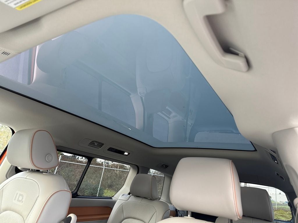 2025 Volkswagen ID. Buzz Pro S Plus