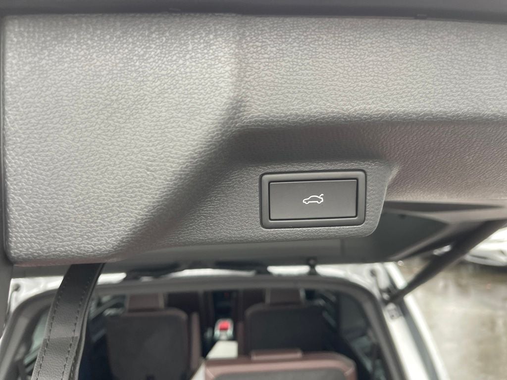 2025 Volkswagen ID. Buzz Pro S Plus