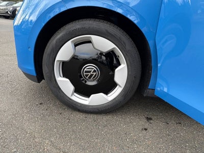 2025 Volkswagen ID. Buzz Pro S Plus
