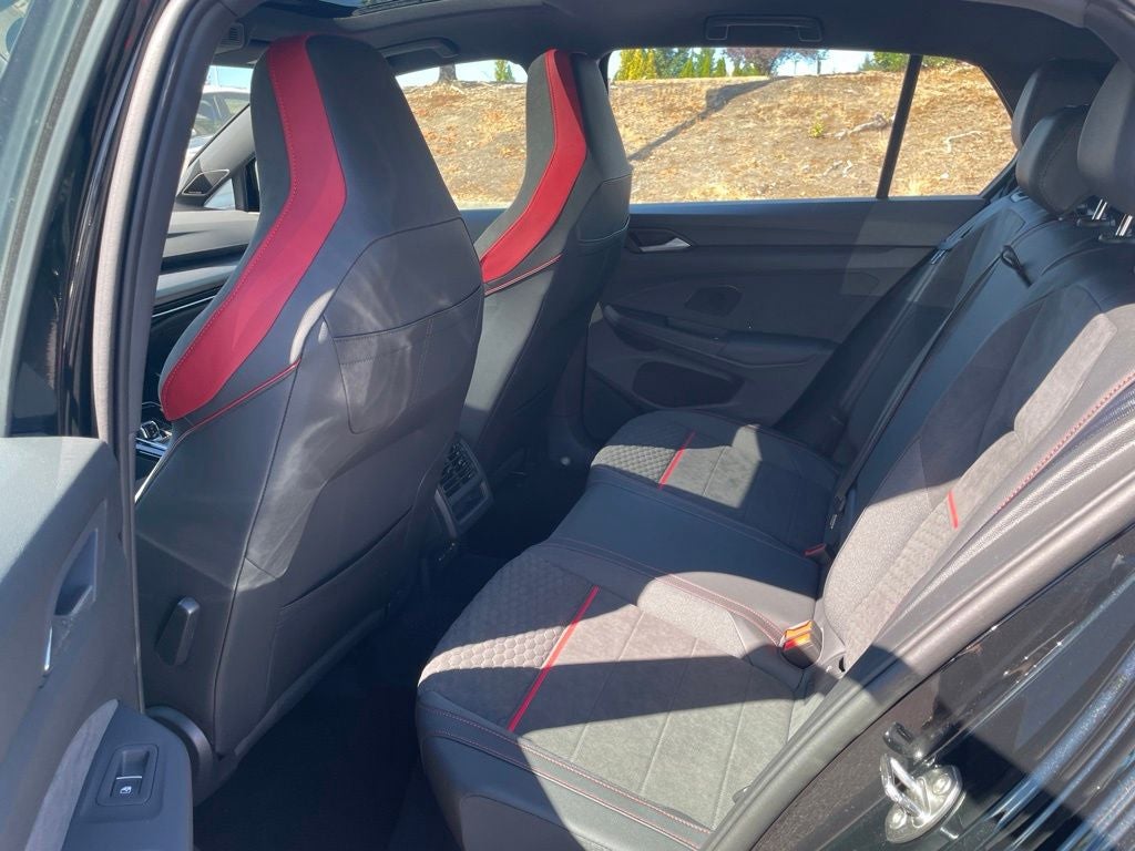 2026 Volkswagen Golf GTI SE