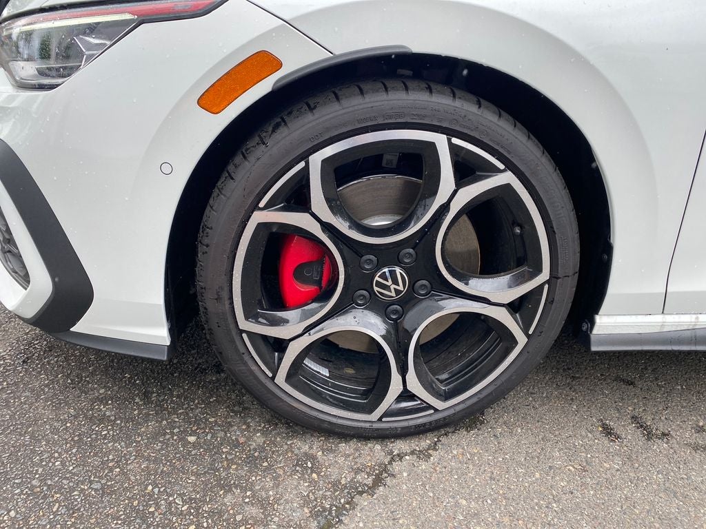 2026 Volkswagen Golf GTI Autobahn