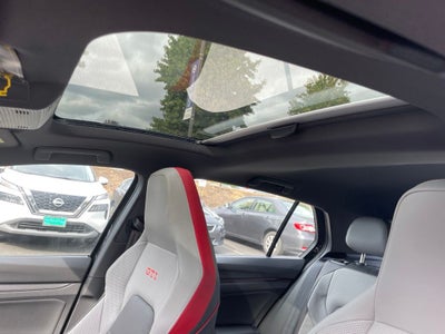 2026 Volkswagen Golf GTI Autobahn