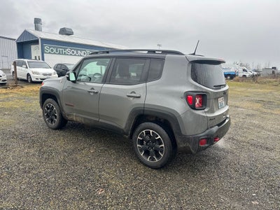 2023 Jeep Renegade Trailhawk