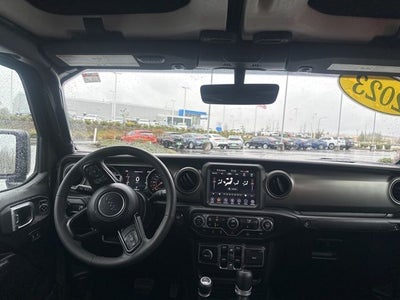 2023 Jeep Gladiator Willys