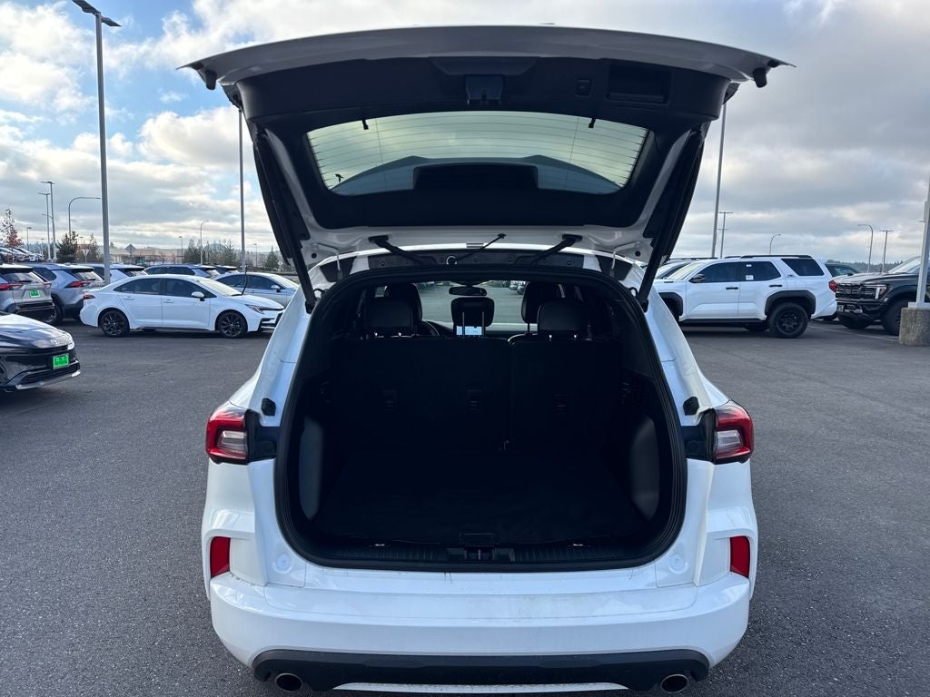 2023 Ford Escape Hybrid ST-Line