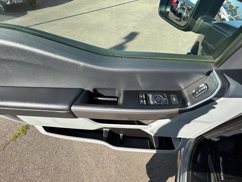 2025 Ford Super Duty F-250 SRW XLT