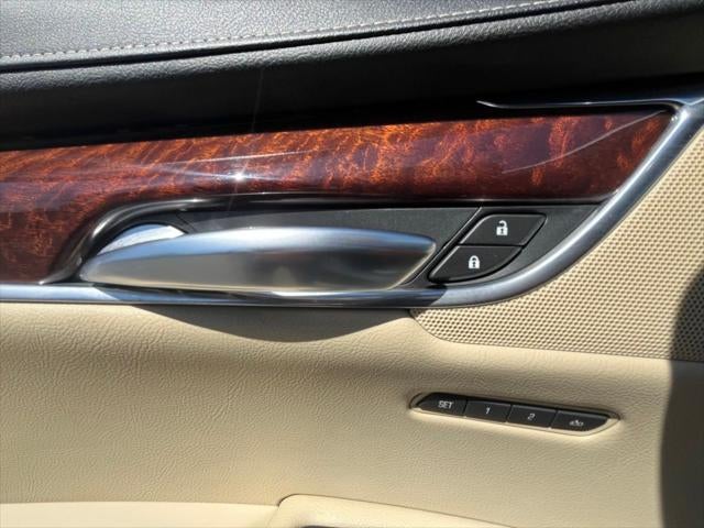 2017 Cadillac XT5 Premium Luxury