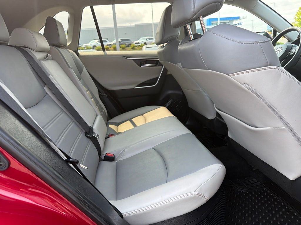 2019 Toyota RAV4 Hybrid Limited