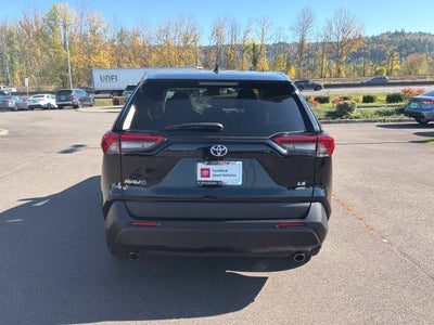 2025 Toyota RAV4 LE