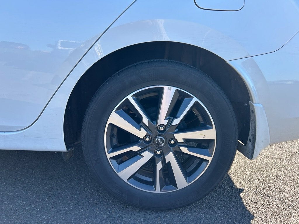 2024 Nissan Versa 1.6 SV