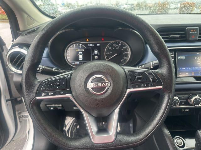 2023 Nissan Versa 1.6 SV