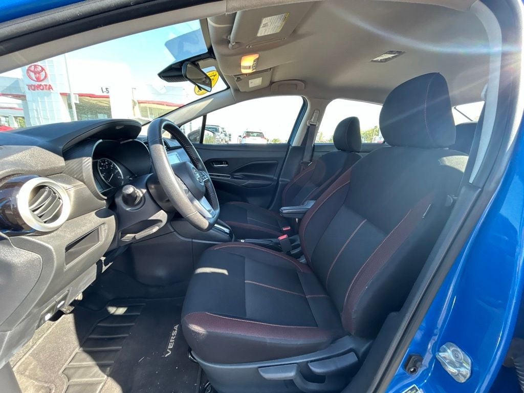 2021 Nissan Versa 1.6 SR