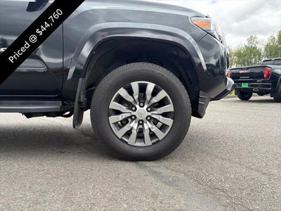 2023 Toyota Tacoma Limited V6