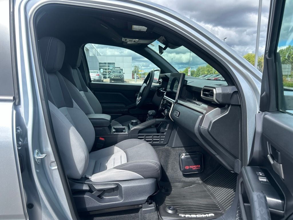 2025 Toyota Tacoma Hybrid TRD Off Road