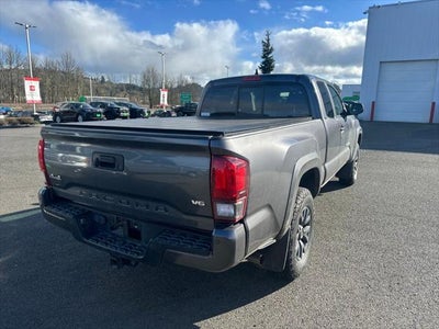 2022 Toyota Tacoma SR5 V6