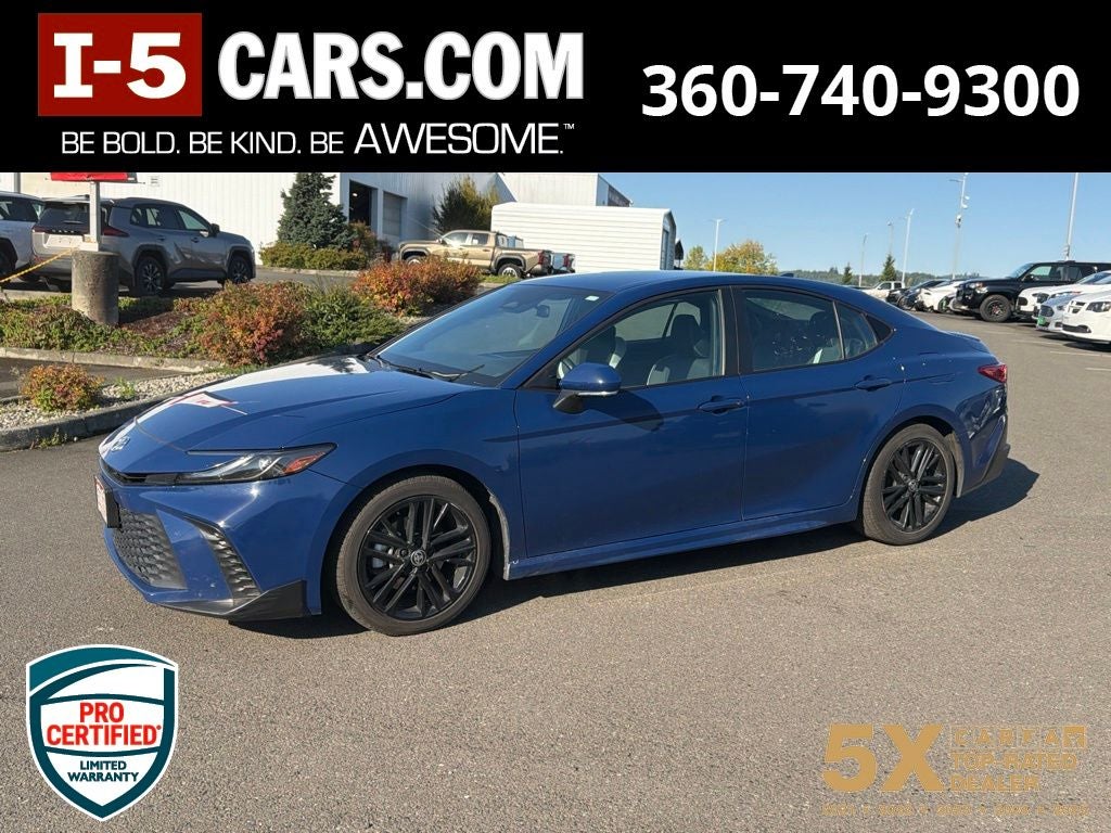 2025 Toyota Camry SE