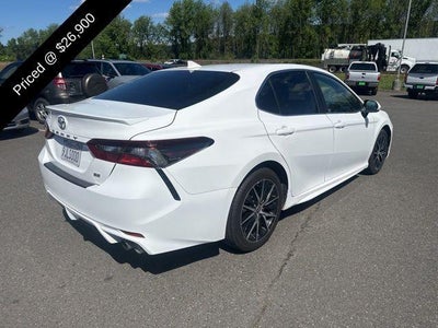 2024 Toyota Camry SE