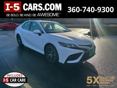 2024 Toyota Camry SE