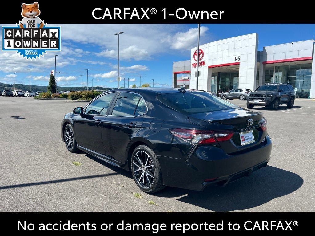 2021 Toyota Camry SE