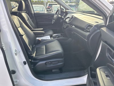 2021 Honda Pilot Touring 8 Passenger