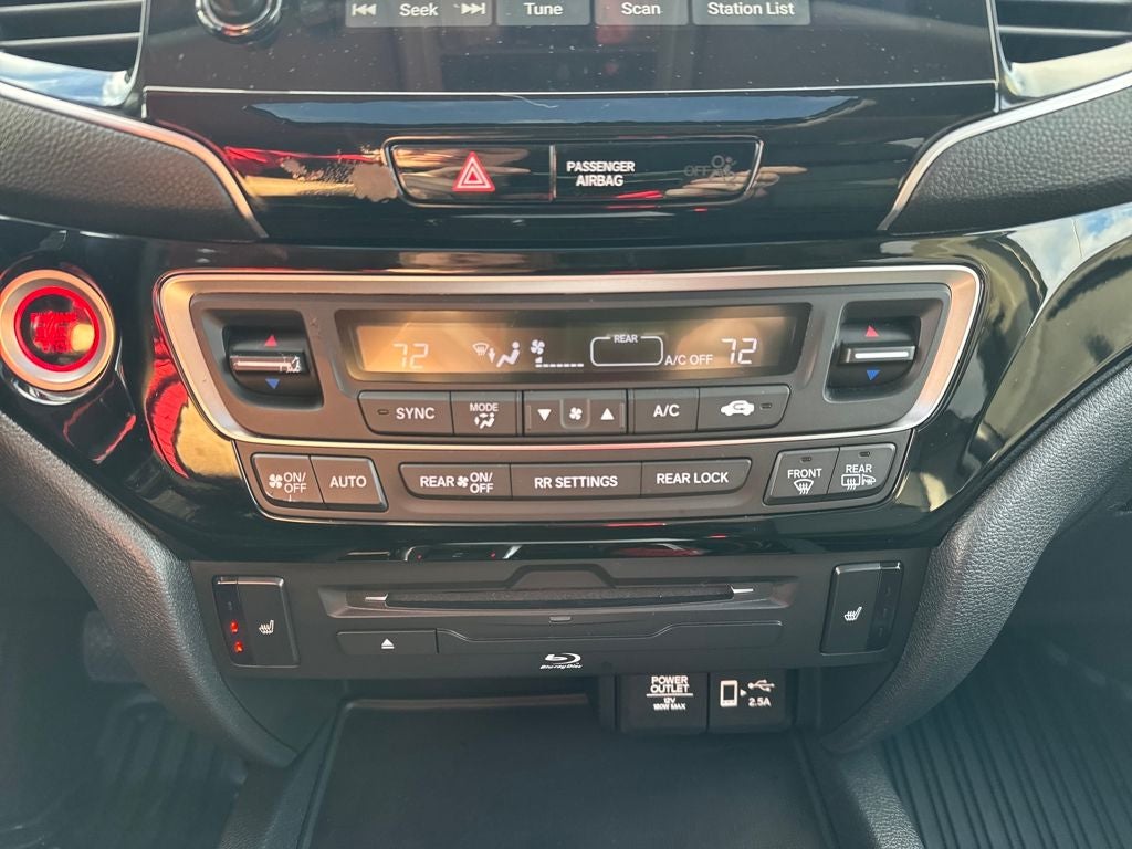 2021 Honda Pilot Touring 8 Passenger