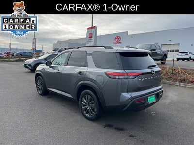 2023 Nissan Pathfinder SV