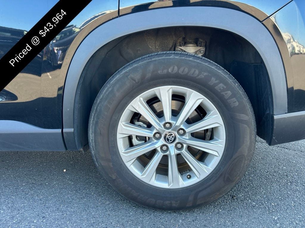 2025 Toyota Grand Highlander XLE
